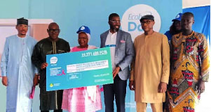 Ecobank Day: la filiale du Mali mobilise 20 millions de FCFA contre le cancer
